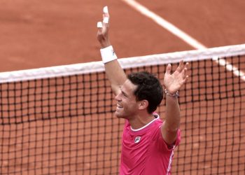 Schwartzman tuvo un gran partido y avanzó a octavos de final de Roland Garros