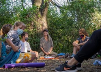 Comenzaron las Jornadas de meditación en parques de la ciudad