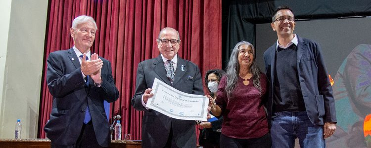 Carlos Di Fulvio recibió el premio “Centenario de la Reforma Universitaria”