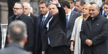 Fernández a la oposición: “No quiero que piensen como yo, solo que sepan que primero está la gente”