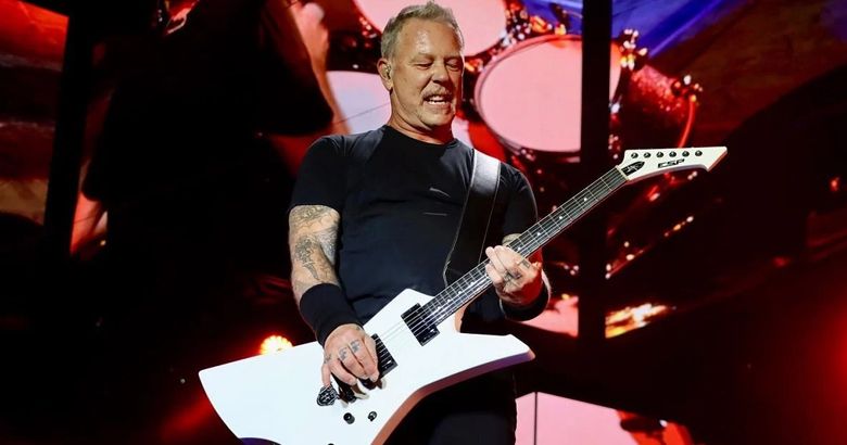 James Hetfield, líder de Metallica, lloró en pleno show: "Pienso que ya estoy viejo"
