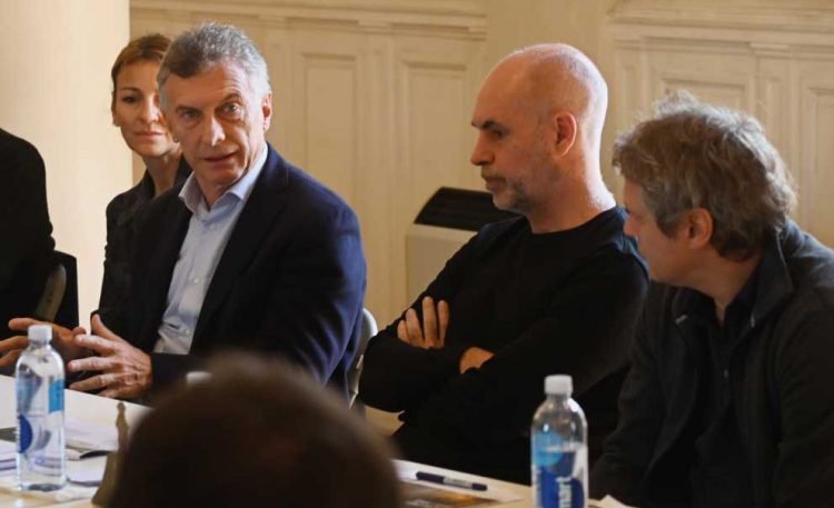 "La unidad por la unidad misma no sirve", les reclamó Macri a los diputados del PRO