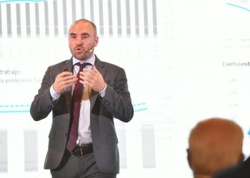 Guzmán defendió el plan económico que ejecuta el Gobierno y le respondió a CFK