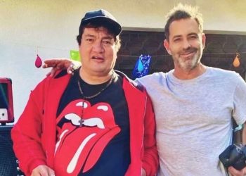 Reapareció Pity Álvarez cantando con una banda en un breve video