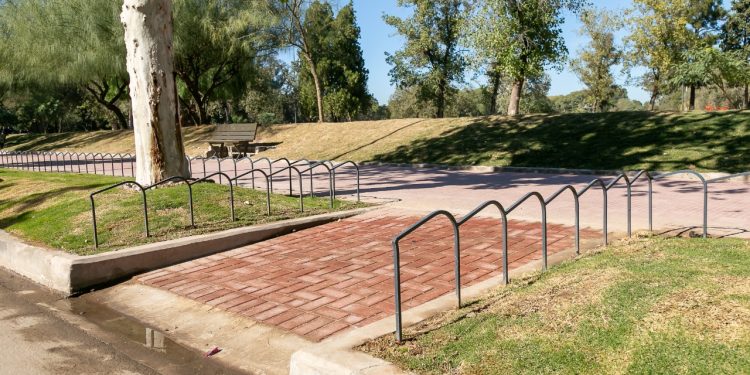 Avanzan la primera etapa de las obras de recuperación del Parque Sarmiento