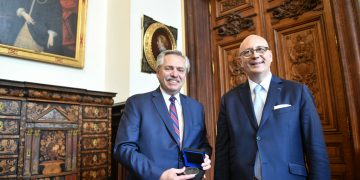 Fernández le baja el tono a su reelección