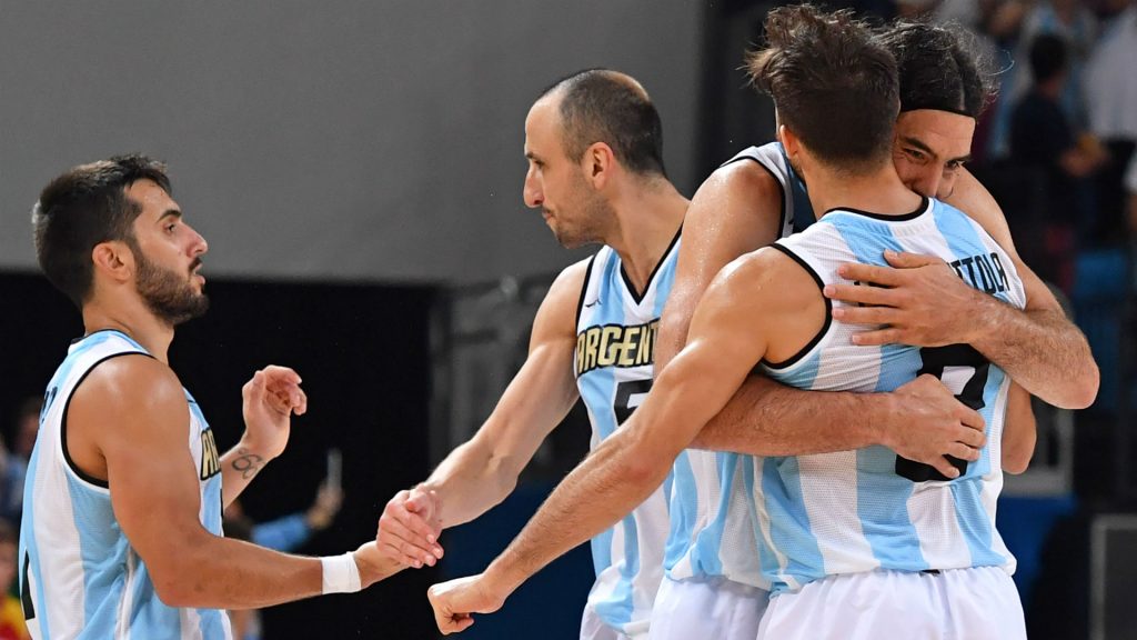 Ginóbili: "Facu es un jugador que me gustaría tener siempre en mi equipo" Ginóbili: "Facu es un jugador que me gustaría tener siempre en mi equipo"