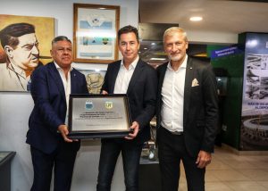 Llaryora destacó que "una vez más ganó la ciudad"