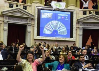 Fue aprobada la ley que busca la regulación del cannabis medicinal y cáñamo industrial