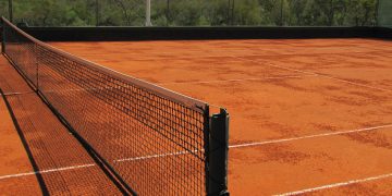 Admiten un amparo ambiental en contra de la instalación de canchas de tenis en zona residencial