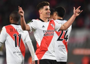 River aplastó a Alianza Lima en una noche histórica con seis goles de Julián Álvarez
