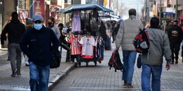 Por una ola de frío polar, continuarán las bajas temperaturas en el centro del país