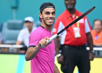 El tenista argentino Francisco Cerúndolo fue demorado unas horas en París