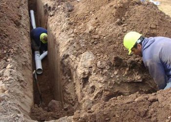 Avanza la red cloacal en el Cerro de las Rosas y los vecinos ya pueden iniciar el trámite para conectarse