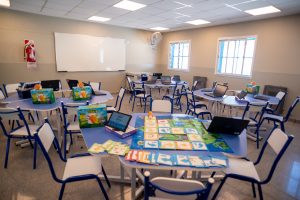 El Intendente inauguró una nueva aula en barrio Villa Urquiza