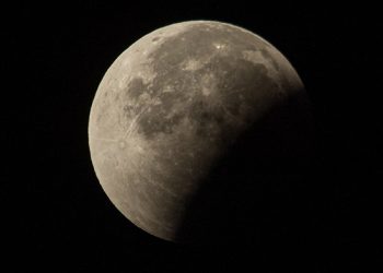 El Observatorio Astronómico abrirá sus puertas para observar el eclipse lunar