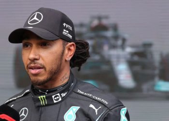 Lewis Hamilton y una dura crítica