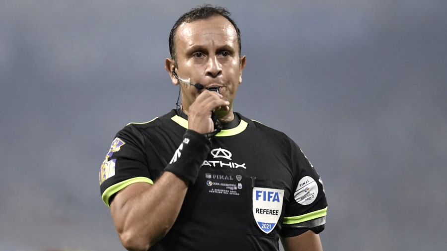 Darío Herrera, el árbitro de la final entre Boca y Tigre