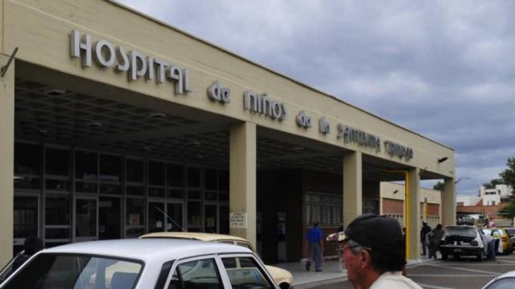 Trabajadores advierten que la capacidad del Hospital de Niños está "sobrepasada"