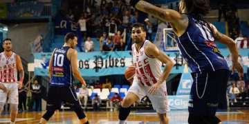 Instituto perdió y no pudo barrer la serie