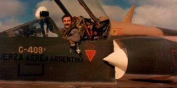 Recibirán en Córdoba los restos de un avión derribado en Malvinas