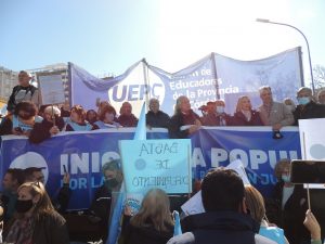 Jubilaciones: lanzan una consulta popular contra el diferimiento