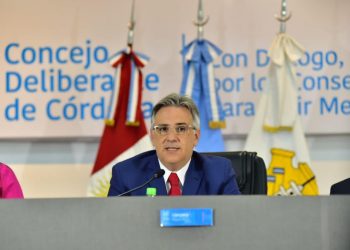 Para Llaryora, «la ciudad está dejando atrás la desidia»