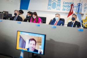 Para Llaryora, "la ciudad está dejando atrás la desidia"