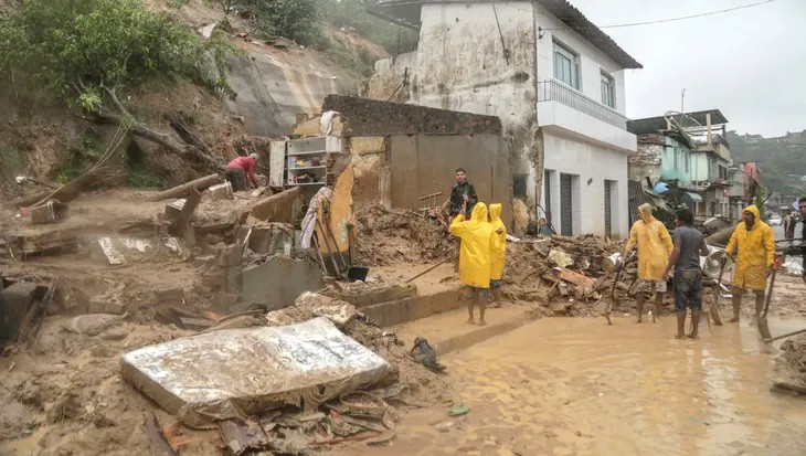 Lluvias, aludes e inundaciones dejan un saldo de 44 muertos en Brasil
