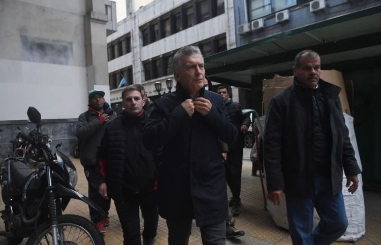 Macri contraataca a Fernández por la toma de deuda pública