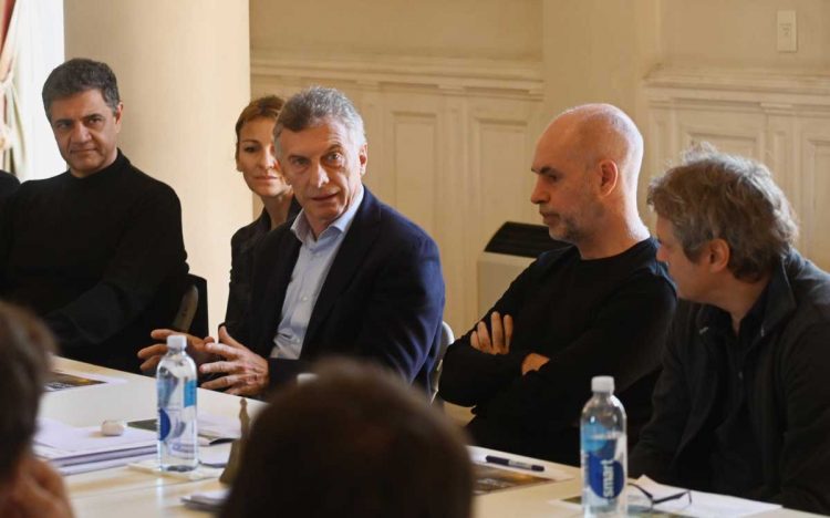 A fines de abril Macri participó de una reunión de la Caba que presidió Larreta.