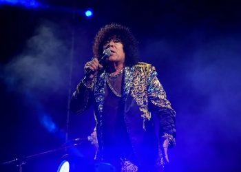 La Mona Jiménez inundó de cuarteto cordobés el Obelisco porteño