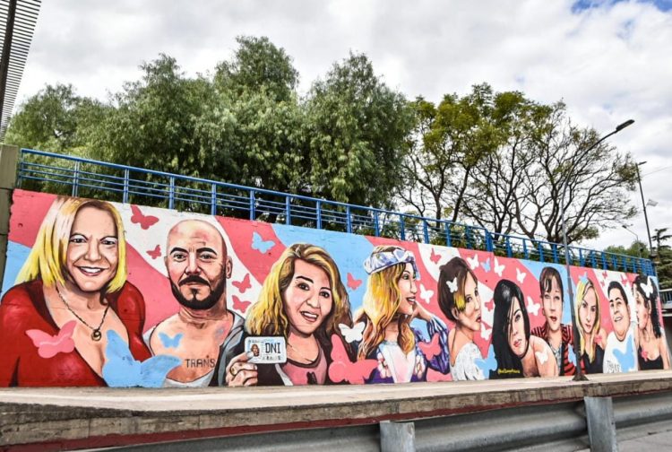 Homenaje a personalidades trans de la ciudad