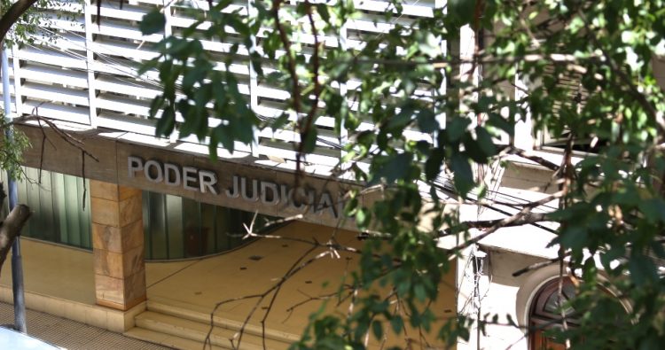 Admiten una acción colectiva contra la instalación de una antena de telefonía e internet