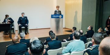 Capacitarán a la Policía en urgencias de salud mental