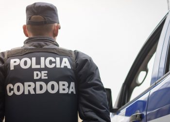 Un motociclista murió tras chocar en barrio Los Carolinos