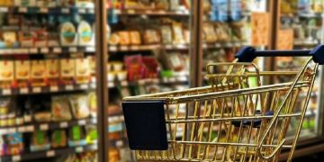 En lo que va del año, la canasta básica alimentaria trepó 33,1%
