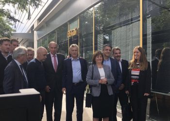 Tensa discusión por el rol en el Congreso, la relación con la UCR y Milei