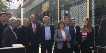 Tensa discusión por el rol en el Congreso, la relación con la UCR y Milei