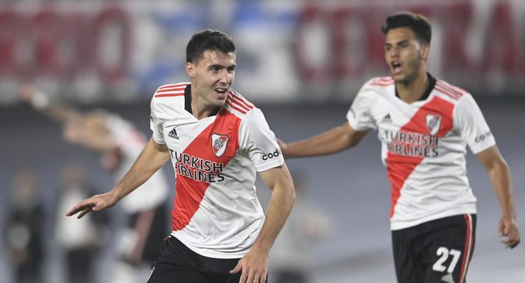 River le ganó 2 a 1 a Platense en el Monumental con un penal polémico