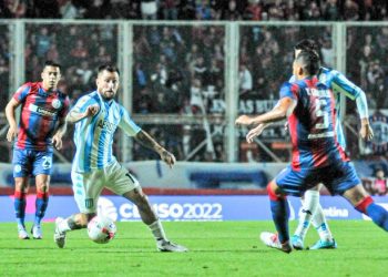 Racing empató con San Lorenzo y se aseguró el primer puesto de la zona A