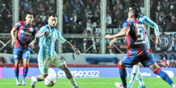 Racing empató con San Lorenzo y se aseguró el primer puesto de la zona A