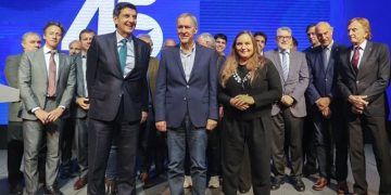 Con aval empresario, Schiaretti lanzó su proyección nacional