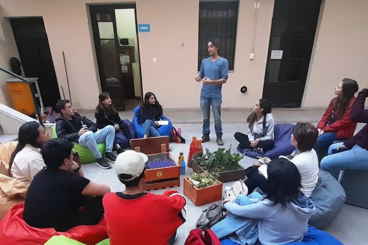 Comienza el taller de huerta urbana “Voy a sembrar”
