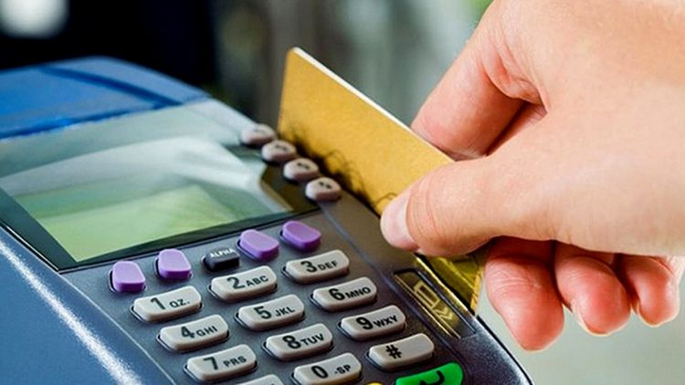 El costo de financiación para las tarjetas de crédito aumentó a 53% anual