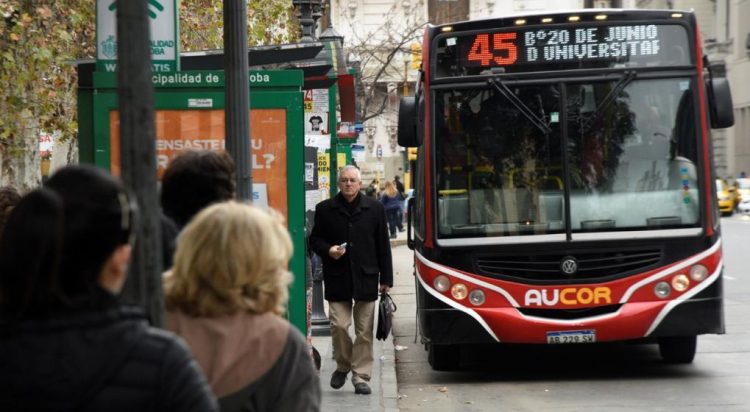 Con la suba del 17%, el boleto ya es tres veces más caro que en el Amba