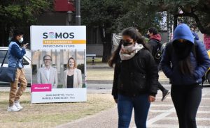 Con una amplia participación estudiantil, dieron inicio los comicios en la Casa de Trejo