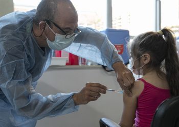 Refuerzo contra el coronavirus para niños de 5 y 11 años