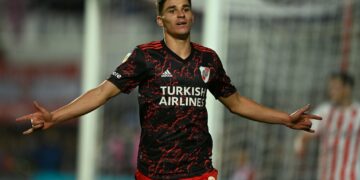 River goleó a Unión en Santa Fe