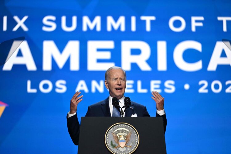 El presidente Biden inauguró ayer las sesiones plenarias de la cumbre.